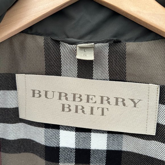 100% Authentic Men's Burberry Down Vest - Picture 3 of 5
